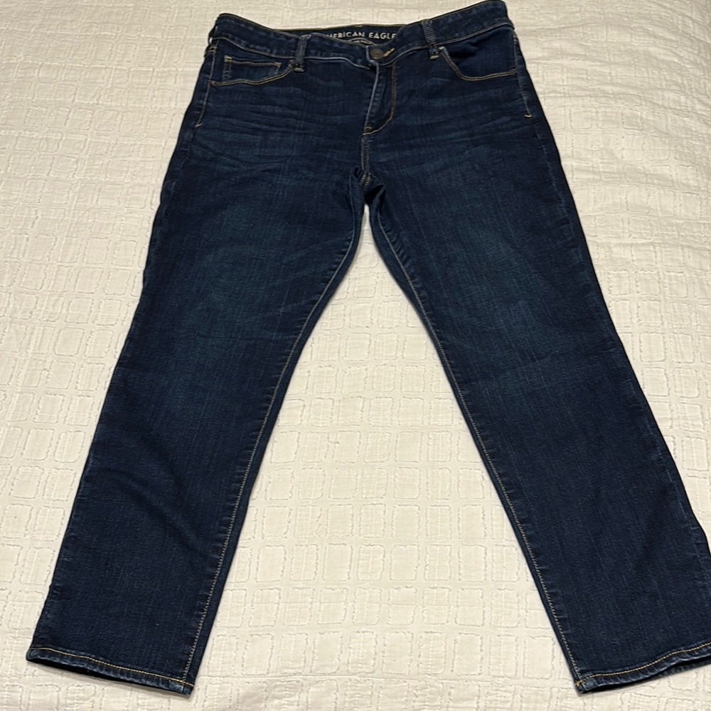 American Eagle Outfitters Dark Wash Women's Jeans - Comfortable Slim Fit